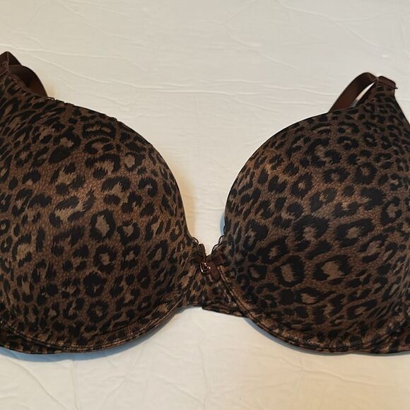 Body By Victoria Perfect Shape Push-Up Smooth Bra by Victoria's Secret 34D - Picture 6 of 11